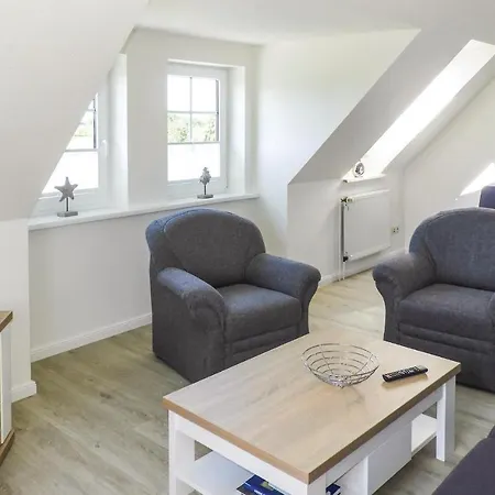 Nice In Emmelsbuell-horsbuell With Wifi Apartment *